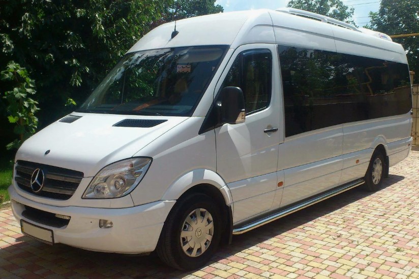 minibus-hire-midlands