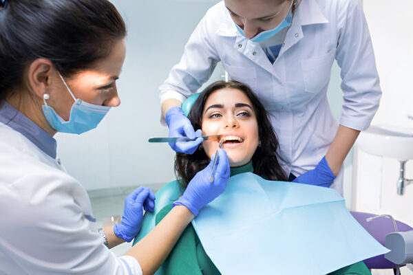 study dentistry in Spain