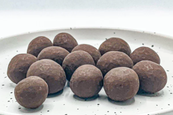 Hawaiian chocolate macadamia nuts