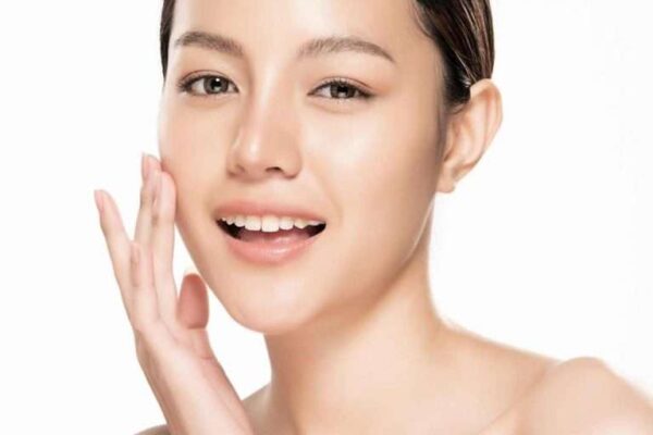 Does Skin Whitening Treatment Give Glow