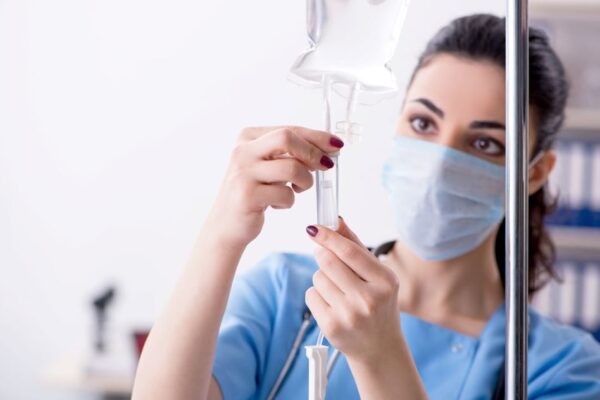 What IV Drip Fights Free Radicals and Aging? IV Drip Dubai
