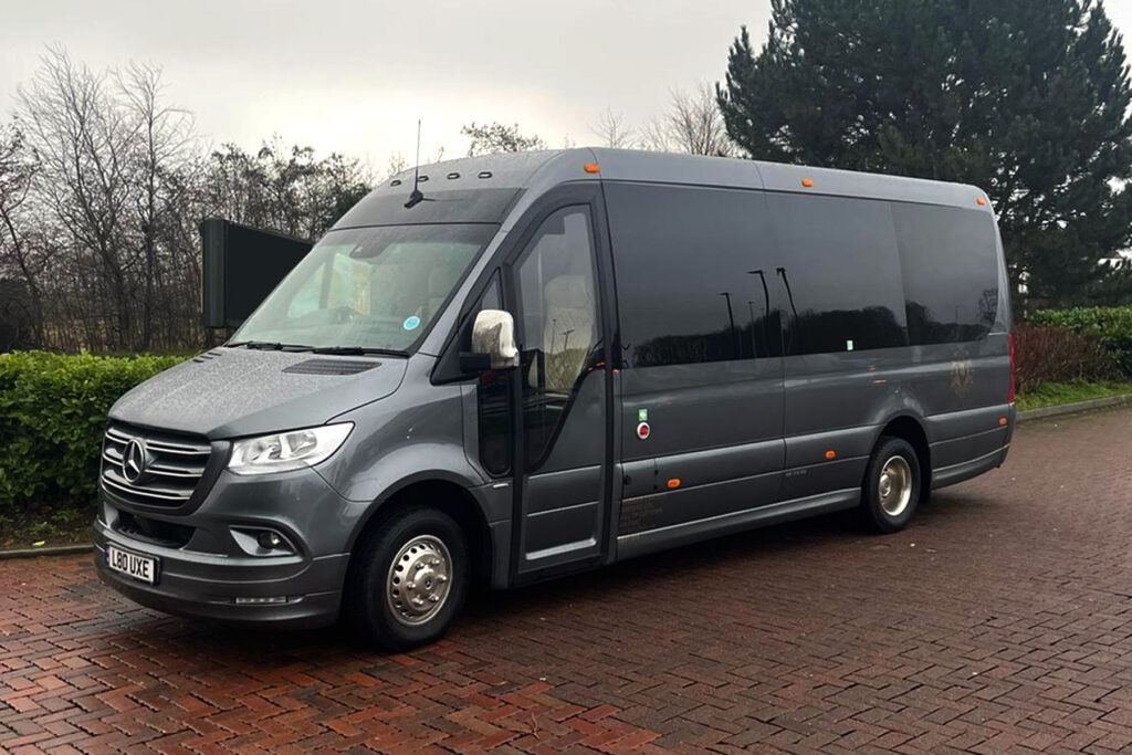 coach hire near you