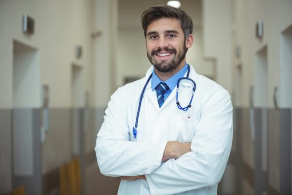 Need Urgent Supplies? How a Pharmacy Open Late Nearby Could Be a Lifesaver