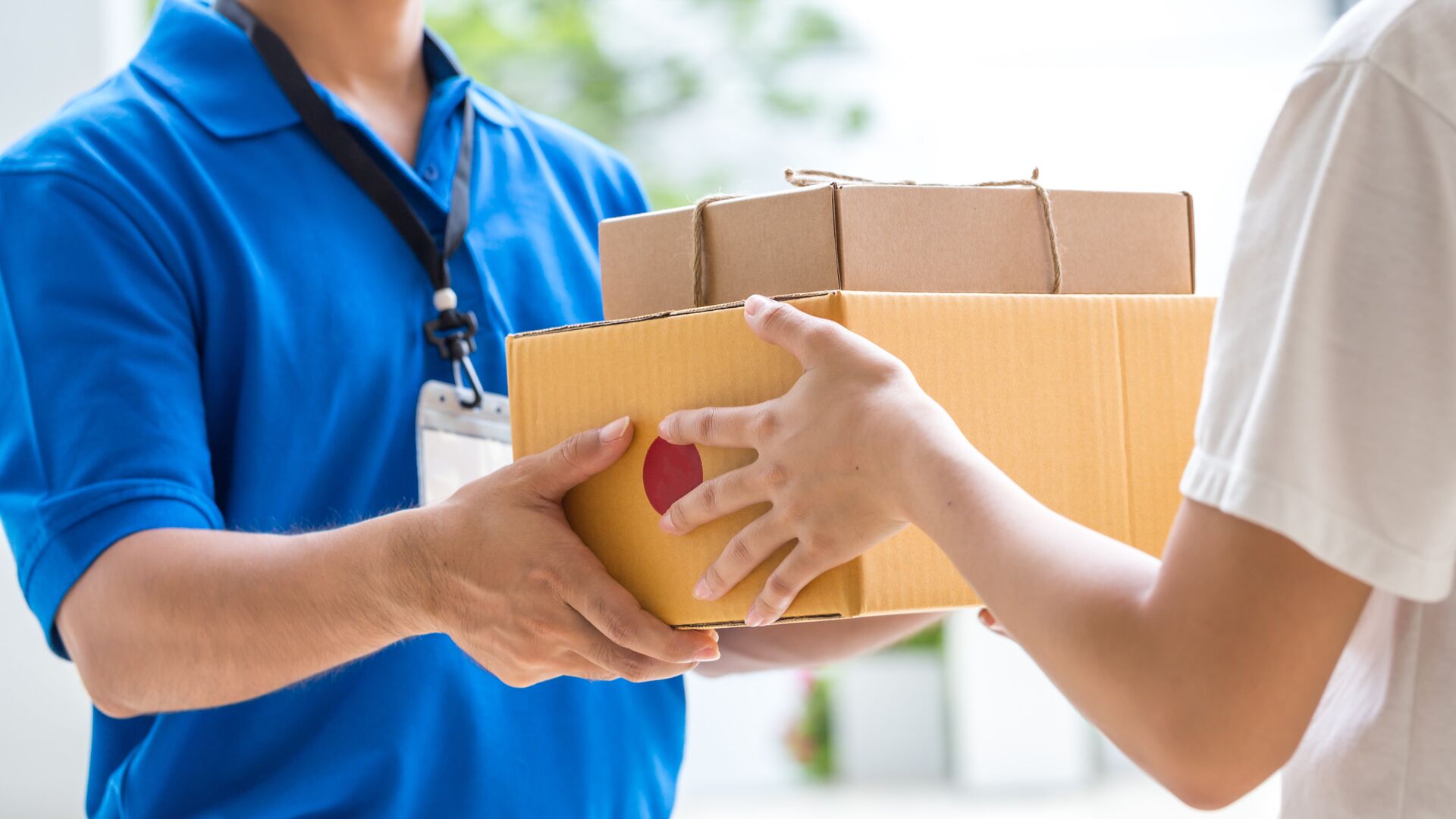 Cheap courier services