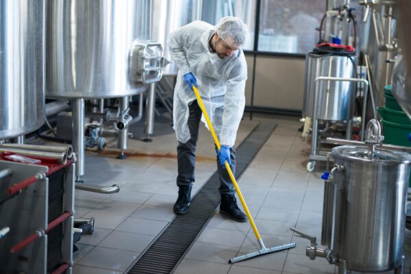 Warehouse Deep Cleaning Services