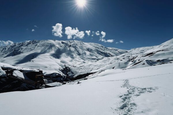 Bespoke Journeys: Himachal Tour Packages for Couple’s Serenity Himachal tour packages for couple