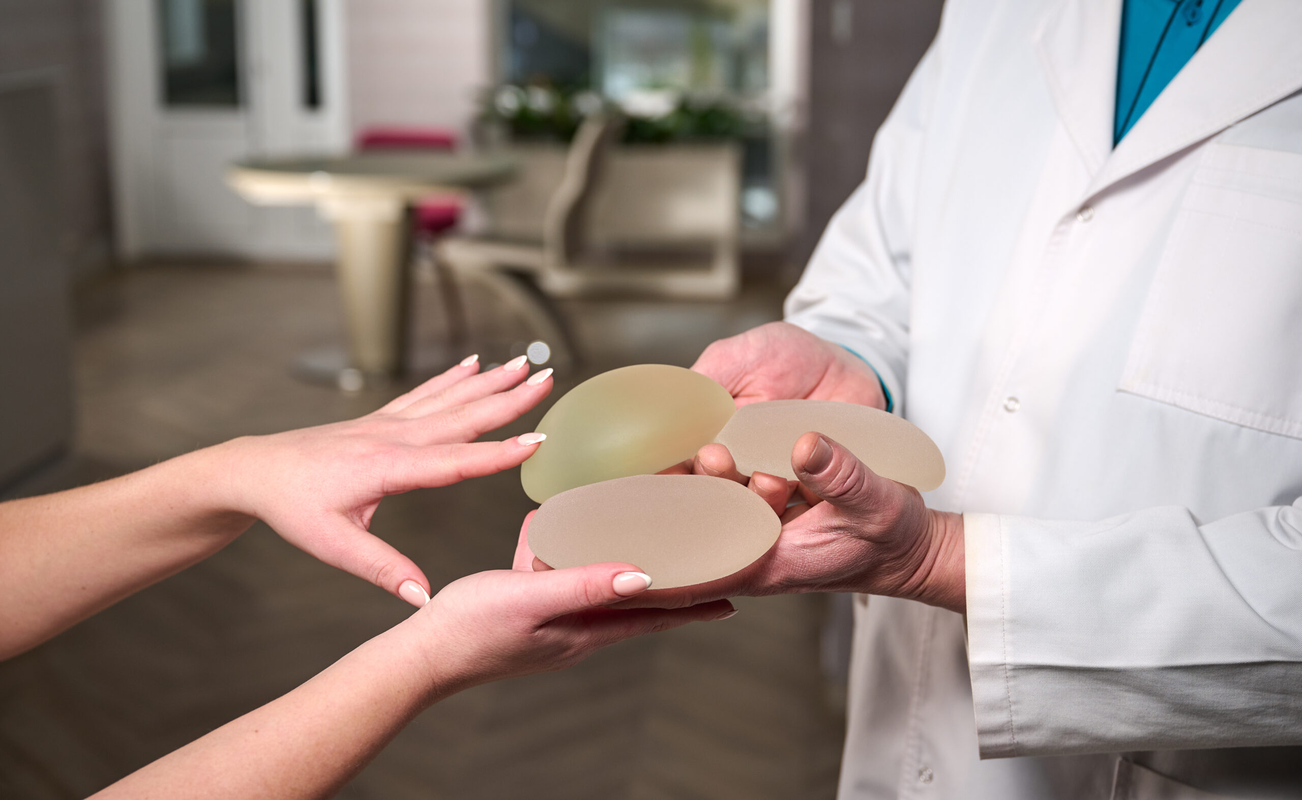How Are Silicone Implants Inserted Safely?
