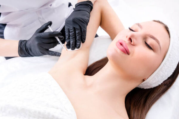 How Long Do Botox Injections for Sweaty Glands Control Sweat? How Long Do Botox Injections for Sweaty Glands Control Sweat