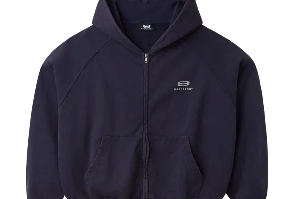 raspberry hills hoodie