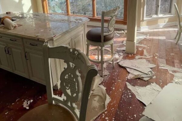 Top 7 Signs You Need a Professional Restoration Company Restoration Company