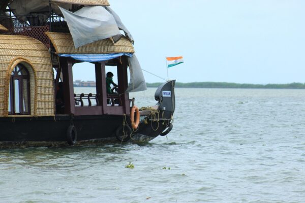 kerala backwater tour packages