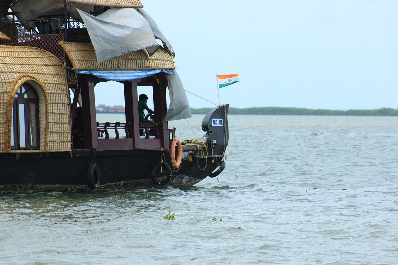 kerala backwater tour packages