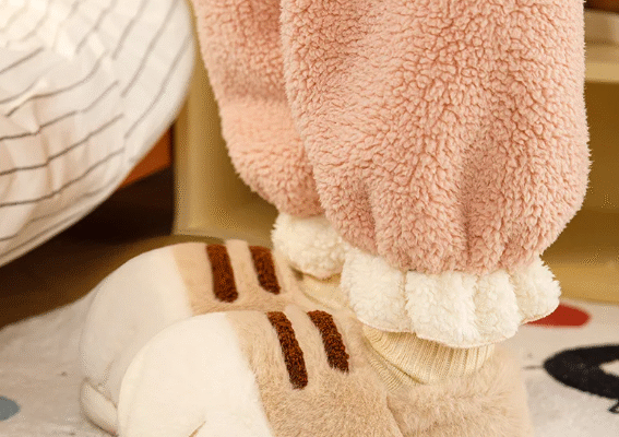 Paw-sitively Cozy: Ultimate Guide to Cat Paw Slippers