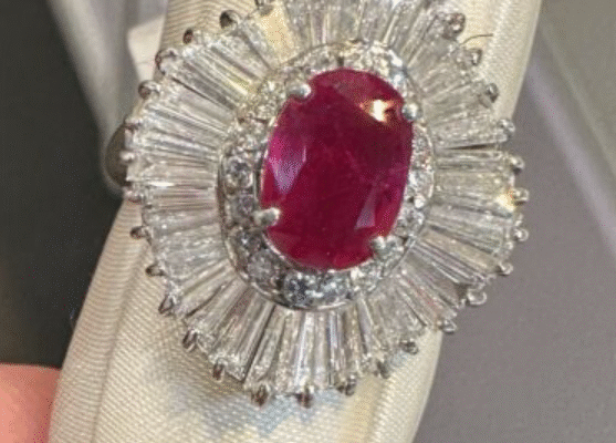 The Timeless Beauty of Unheated Sapphire and Diamond Rings: A Perfect Match