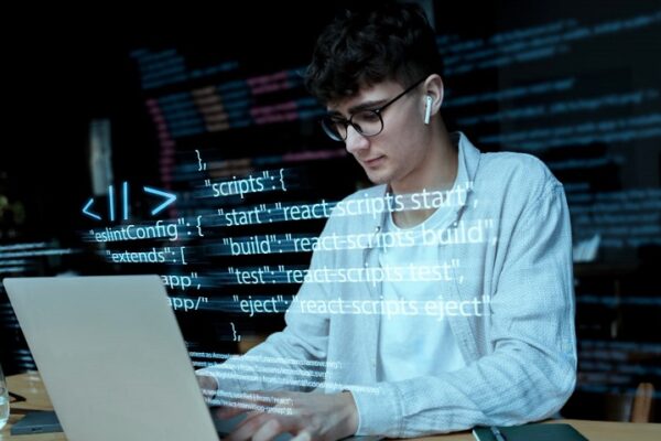 What services do Webflow developers in Australia offer?