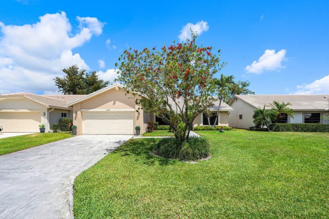 luxury homes for sale boca raton