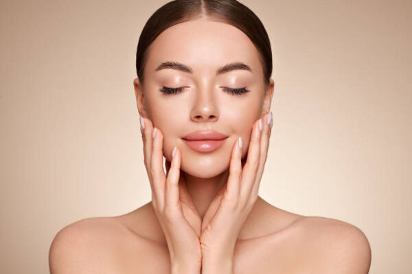 What Makes the 8 Point Facelift So Natural-Looking